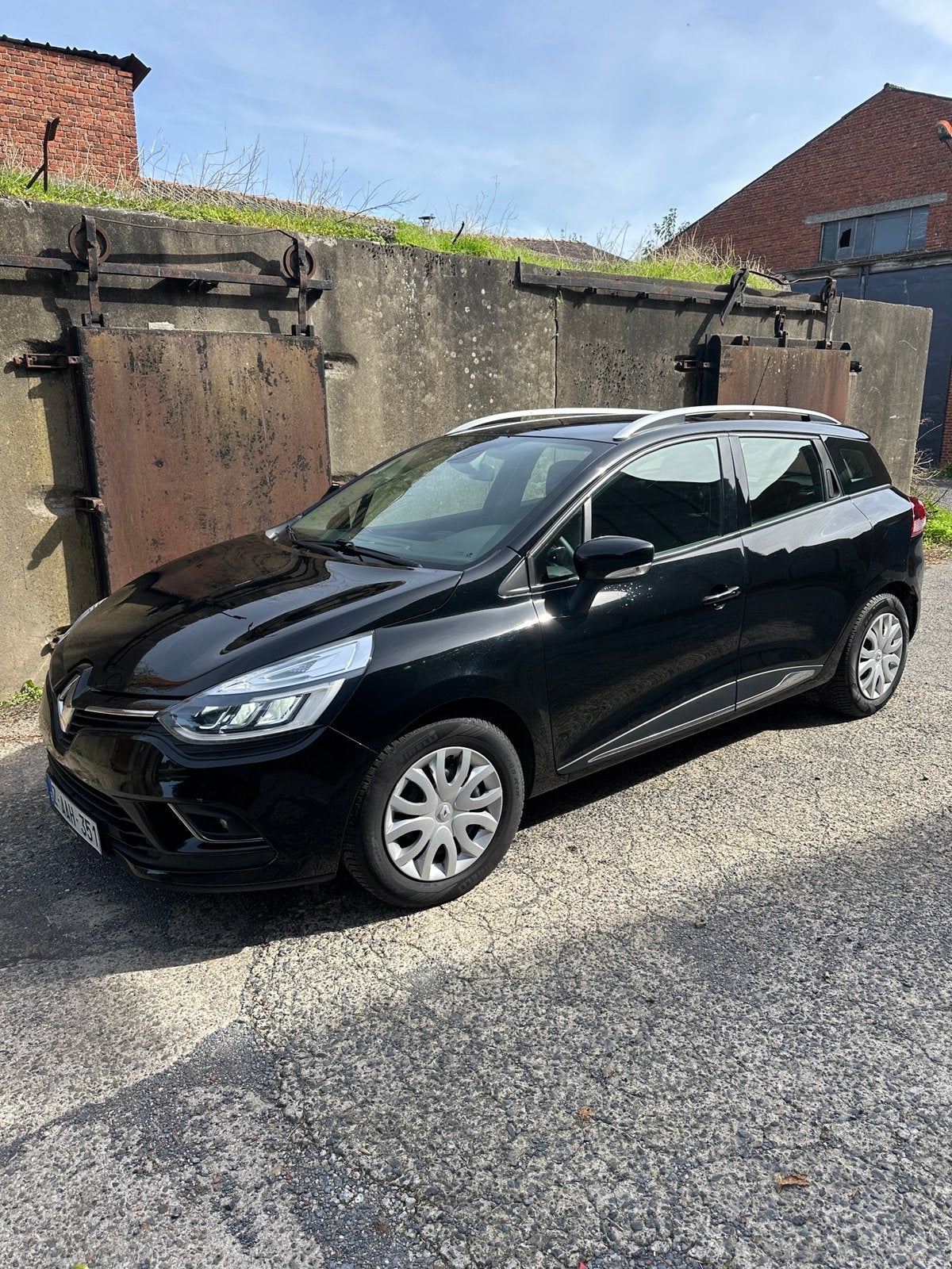 Renault Clio Grandtour essence avec garantie 2020, Autos, Achat, Euro 6, Noir, 5 portes