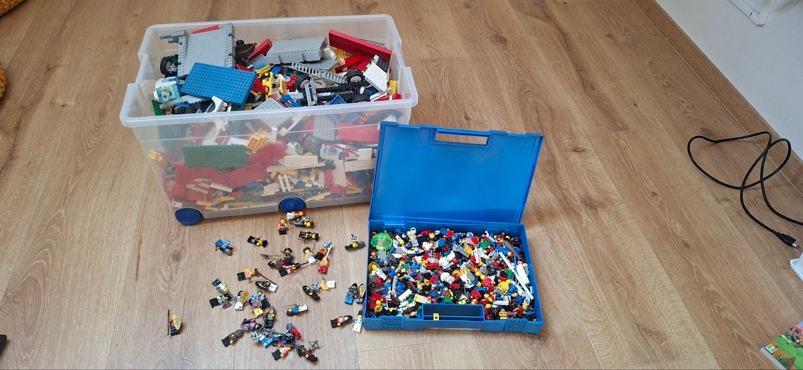 lego année 1990, Enlèvement