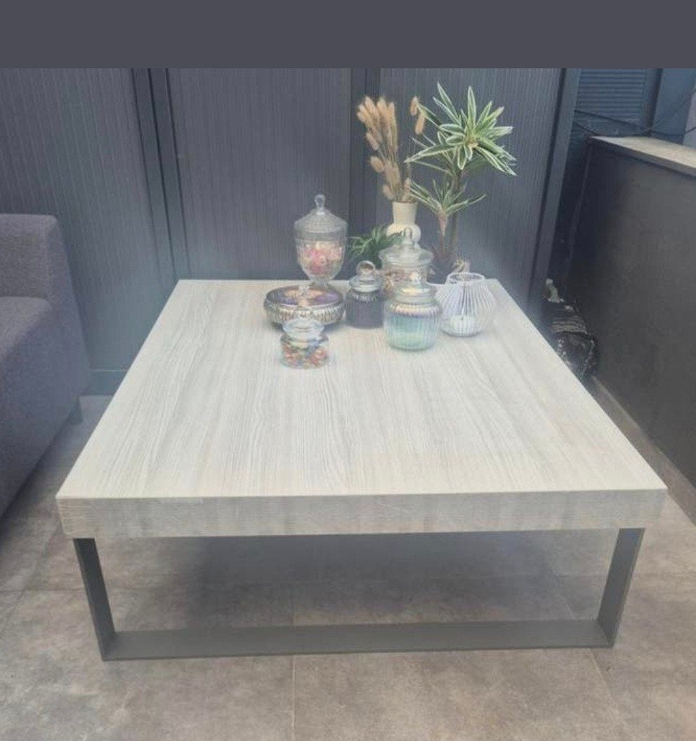 Grote salontafel industrieel poten kleur grijs, Ophalen