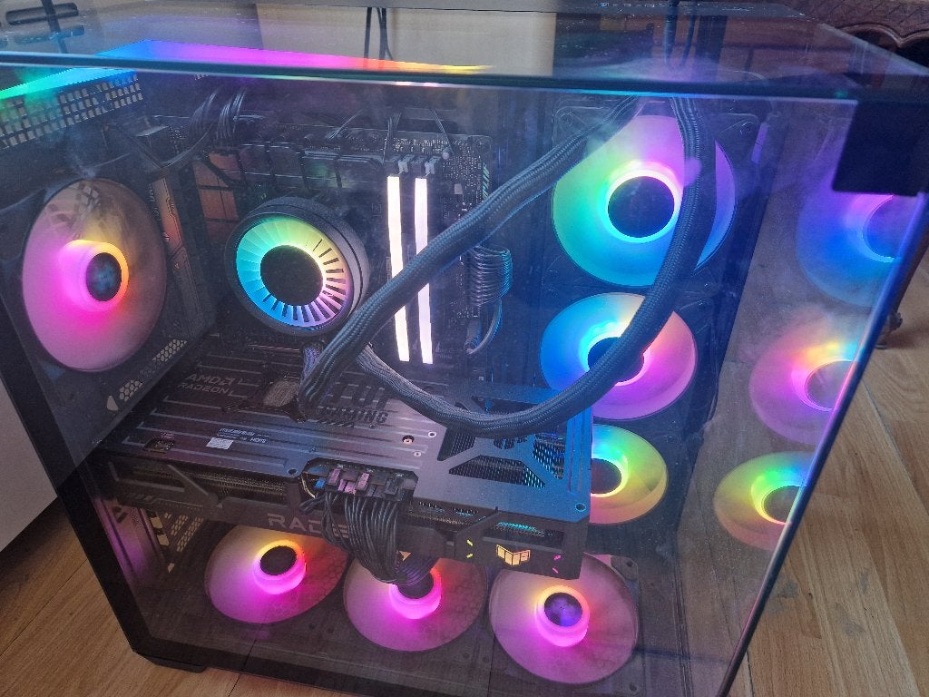 PC Gaming 9070 XT i7 14700KF, Ophalen, 32 GB, Zo goed als nieuw, 2 TB