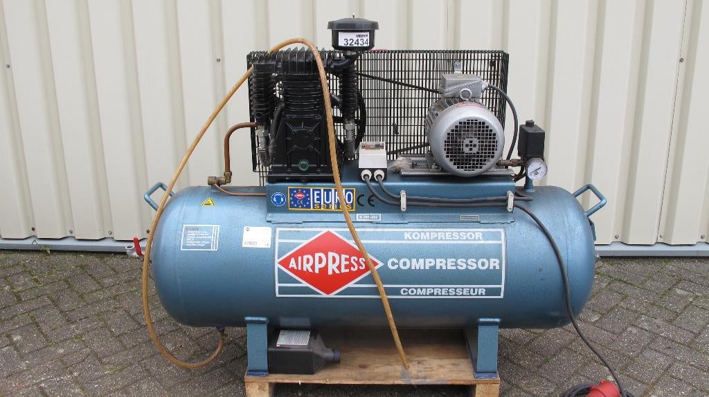 compressor Airpress / 200 liter, Bricolage & Construction, Compresseurs, 100 litres ou plus, Enlèvement, Utilisé