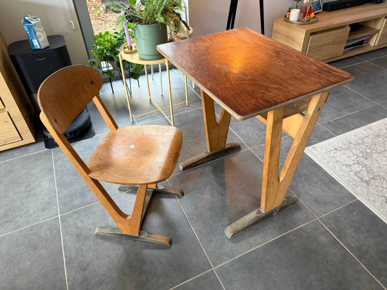 Oude schoolbank + stoel, Bureau d'écolier, 65 cm, 50 cm, Enlèvement