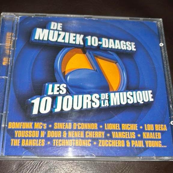 CD THE MUSIC 10-DAY/20 HITS #1 EN PARFAIT ÉTAT, CD & DVD, CD | Compilations, Enlèvement ou Envoi, Comme neuf