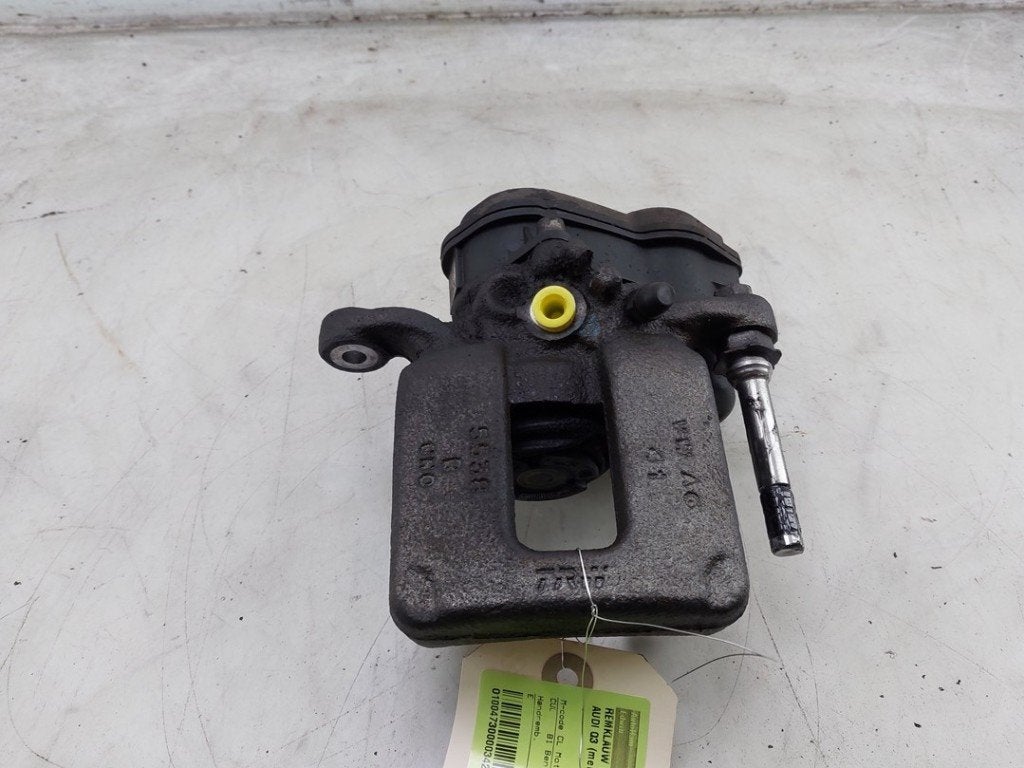 ETRIER DE FREIN ARRIÈRE GAUCHE Audi Q3 (8UB / 8UG), Postoffice@zf.com, Löwentaler Straße 20
88046  Friedrichshafen, DE, Audi, Utilisé