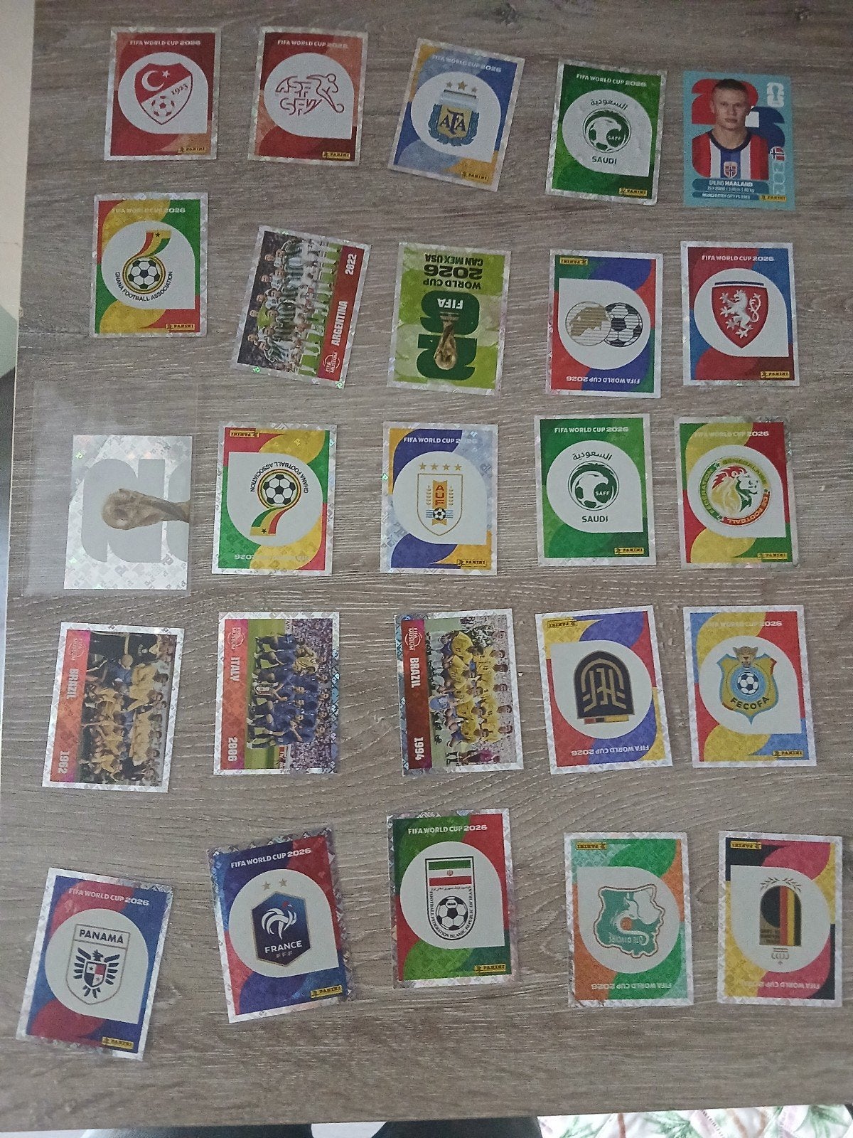 24 blinkies + 1 haaland panin wk sticker 2026, Verzenden, Sticker
