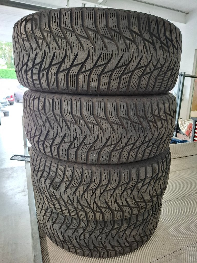 4 losse winterbanden 265/45 R21 108T XL  voor o.a Audi Etron, Ophalen, Gebruikt, 265 mm, Band(en)