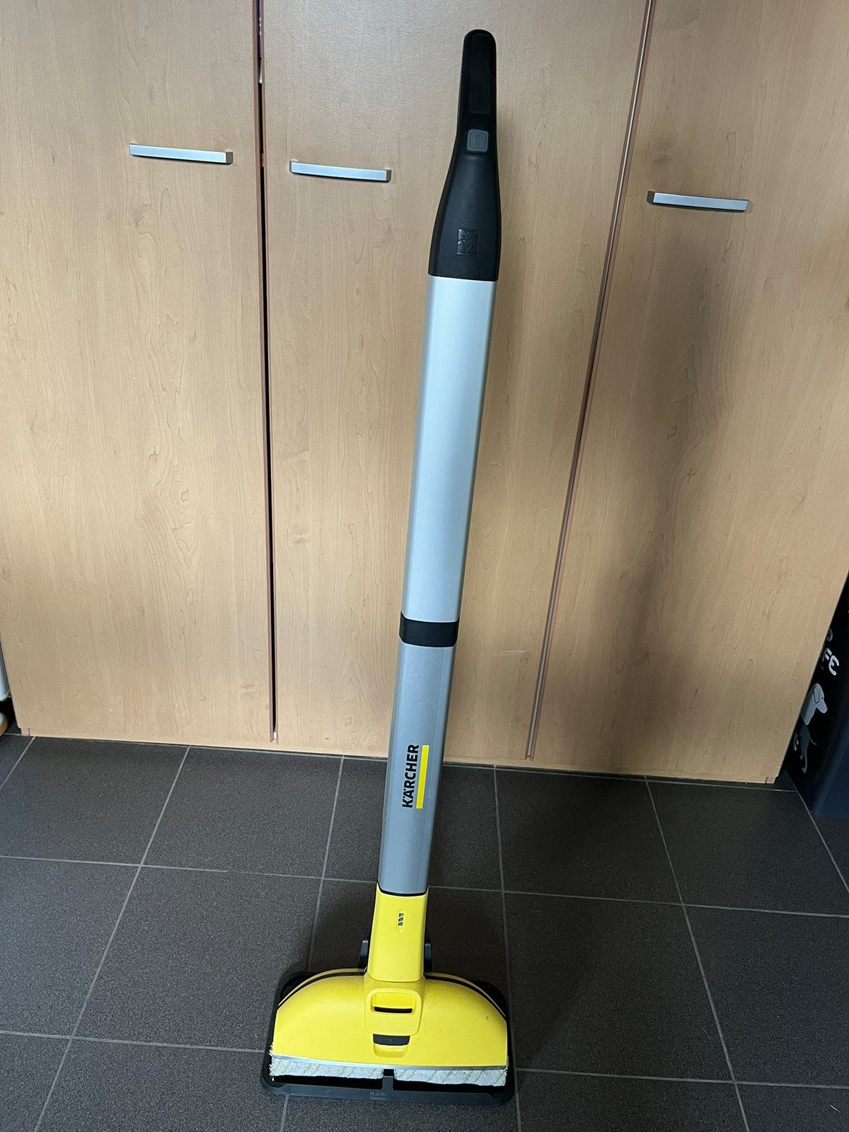 Vloerreiniger Karcher fc 3, Ophalen, Bezem of Borstel
