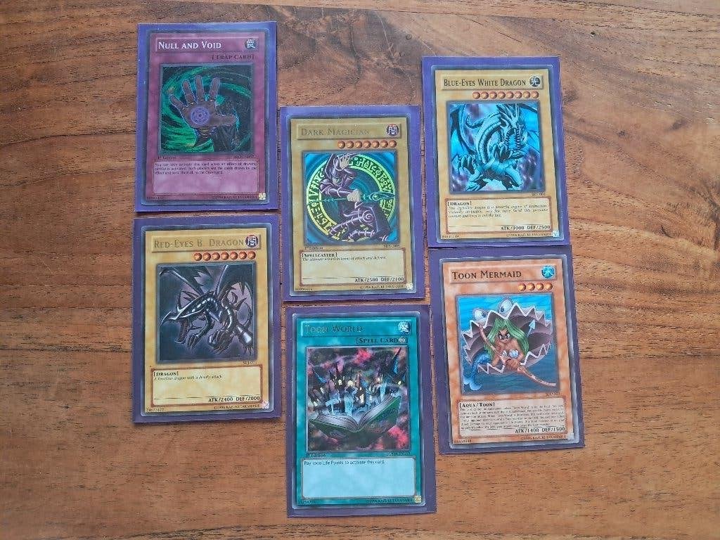 yu gi yo dark magician, Ophalen of Verzenden, Gebruikt, Losse kaart