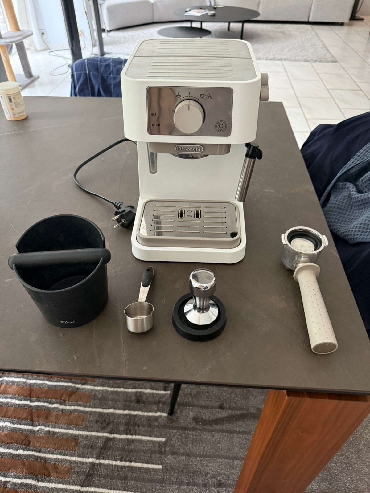 Machine à café De'Longhi Stilos + Kit complet barista, Electroménager, Enlèvement, Comme neuf, De'Longhi, De'Longhi