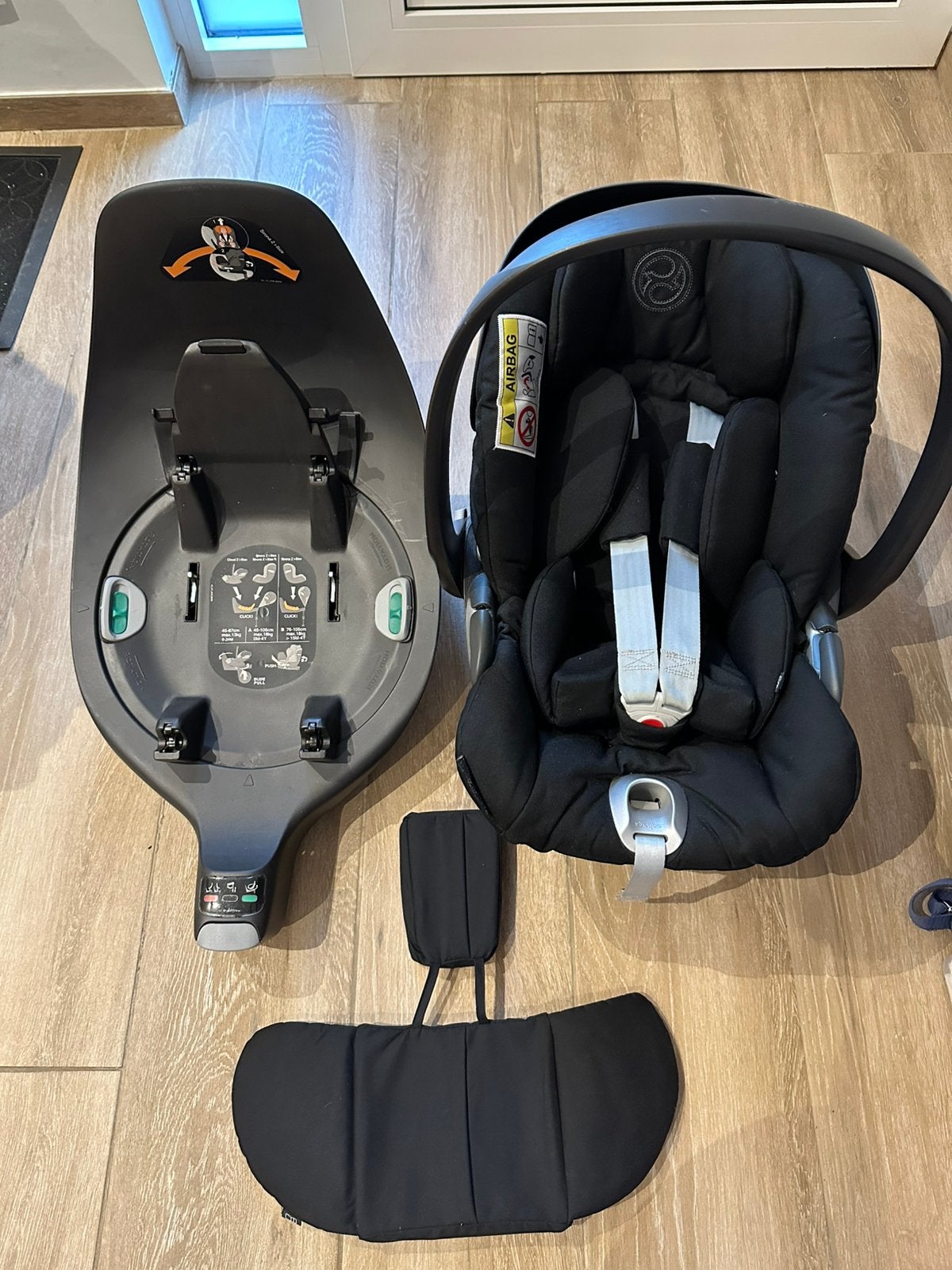 Maxi-cosi merk Cybex inclusief basis isofix, Autres marques, Mode veille, Enlèvement, Utilisé