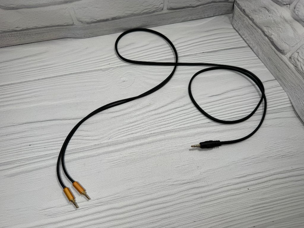 Audiokabel / Muziekkabel 2.5 naar 3.5 jack Hoofdtelefonkabel, Envoi, Comme neuf, Moins de 2 mètres, Autres câbles