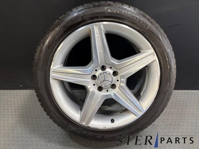 Velgen set + winterbanden van een Mercedes S-Klasse, Gebruikt, -, -, Ophalen of Verzenden