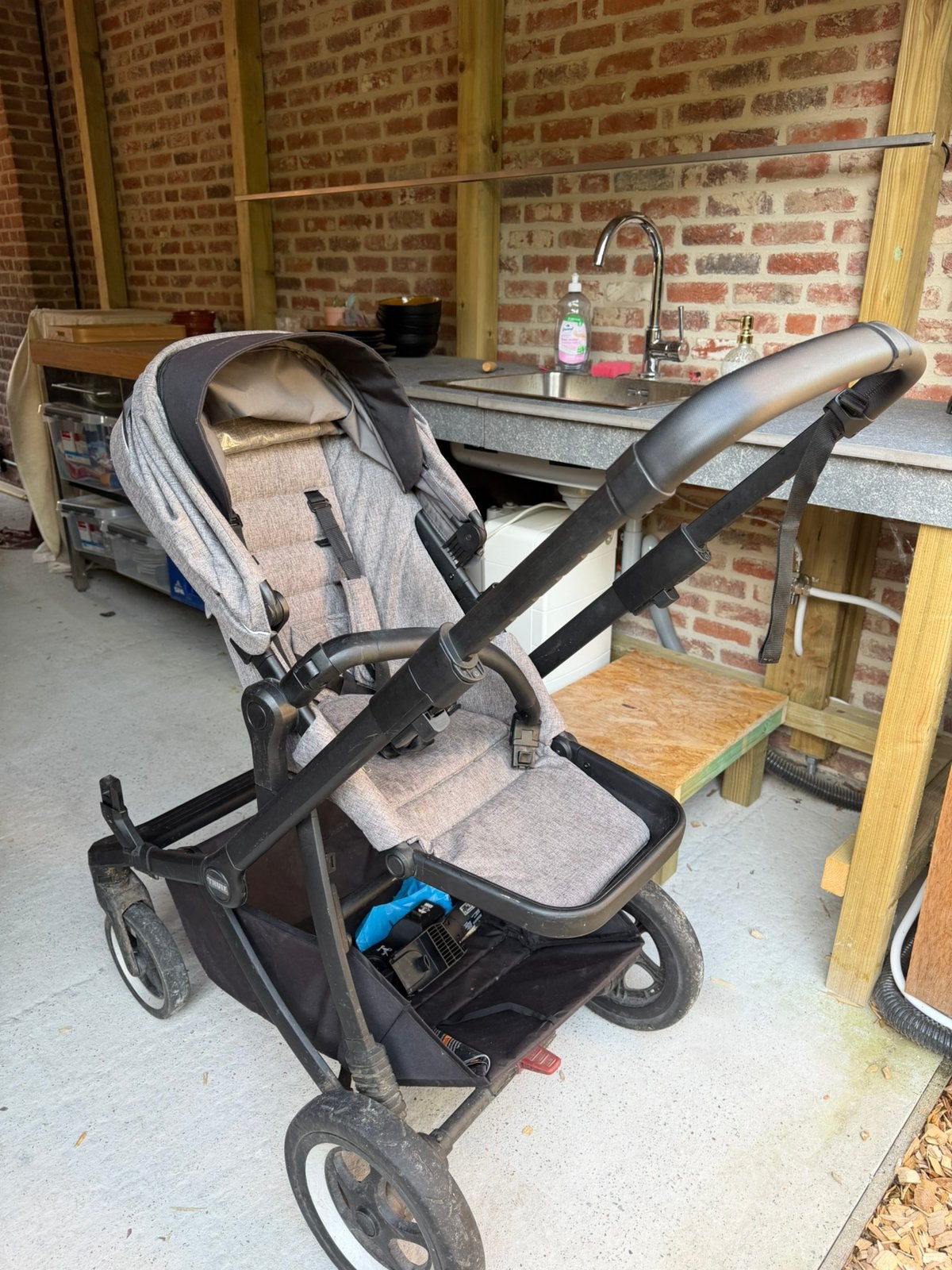 Kinderwagen combinatie thule sleek duo 2 zitjes+draagmand, Enfants & Bébés, Poussettes & Combinaisons, Enlèvement, Comme neuf