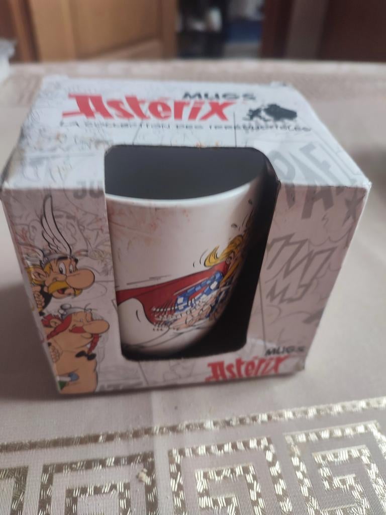 Mug Collector Astérix - Assurancetourix (Hachette 2024)