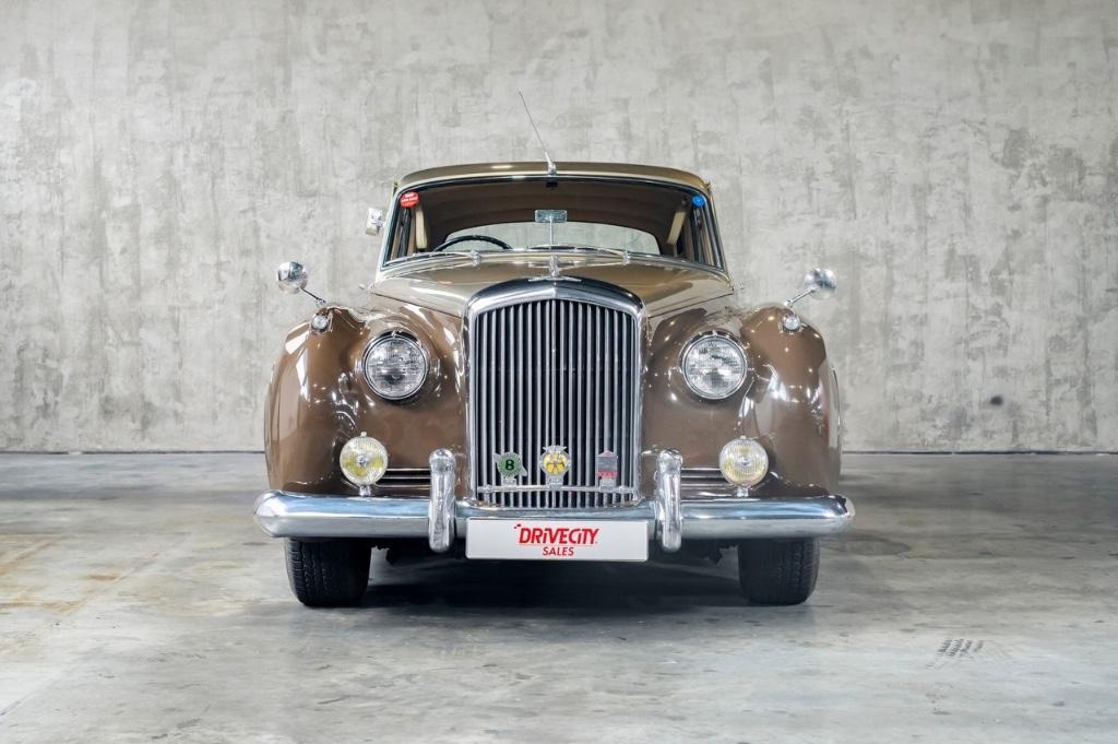 1956 Bentley S1, Autos, Bentley, Entreprise, Achat, Autres modèles, Essence, Coupé, 4 portes, Automatique, Beige, Beige, Cuir