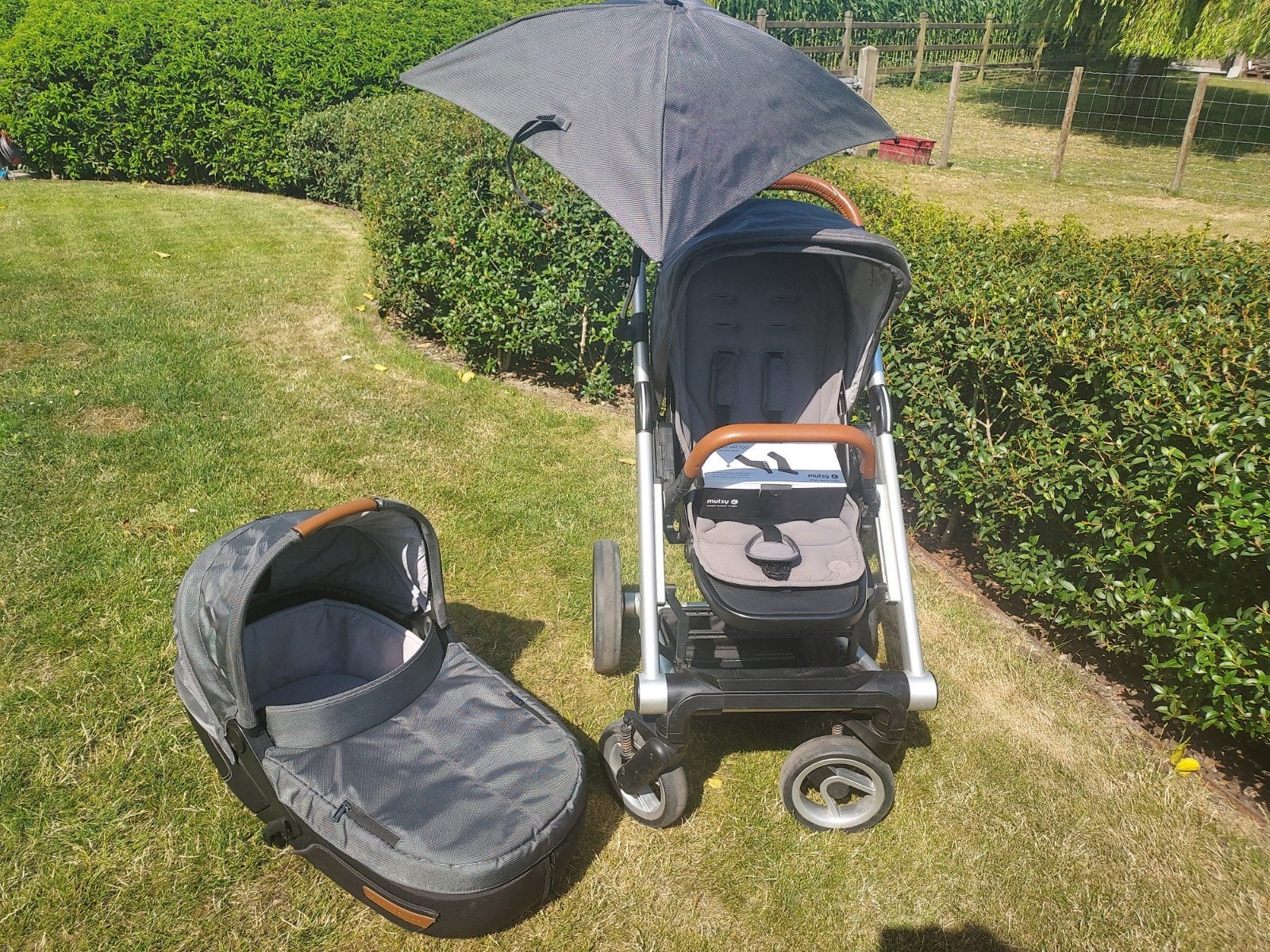 buggy Mutsy, Kinderen en Baby's, Ophalen, Mutsy