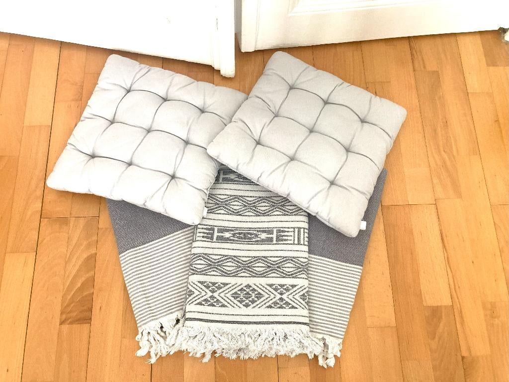 Plaids et coussins - parc, plage, pique-nique, canapé, Maison & Meubles, Enlèvement, Comme neuf