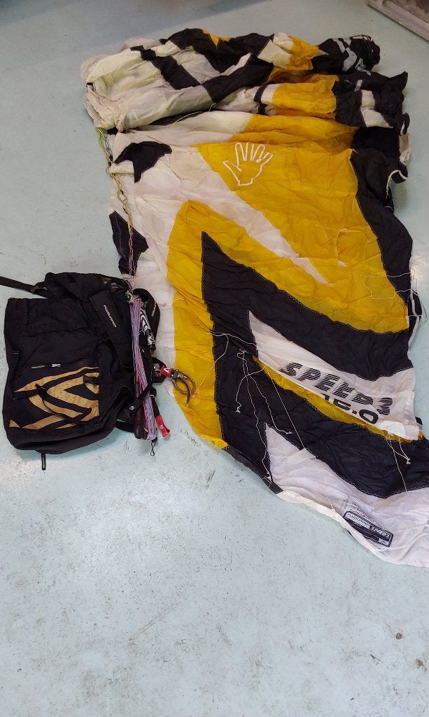 Flysurfer SPEED 3 15m2 + bar, Sports nautiques & Bateaux, Kitesurf, Enlèvement, Utilisé, 15 m², Kite