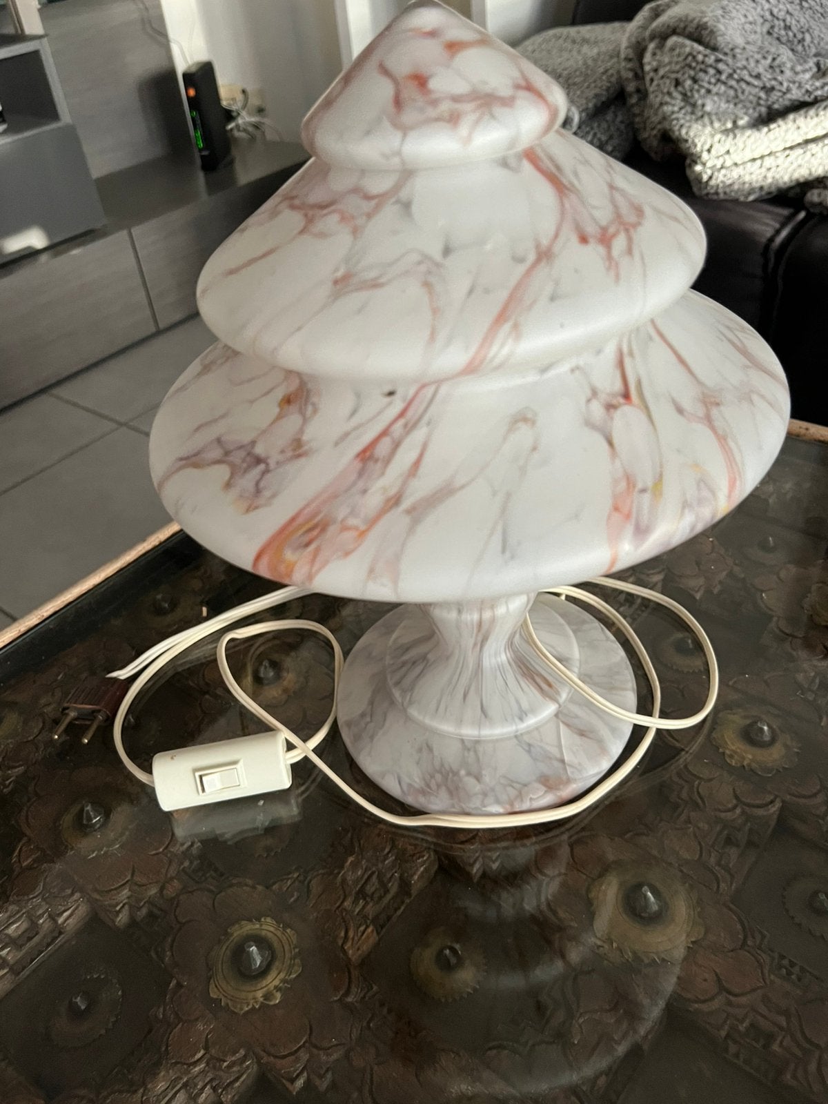Lampe vintage en verre marbré, Enlèvement
