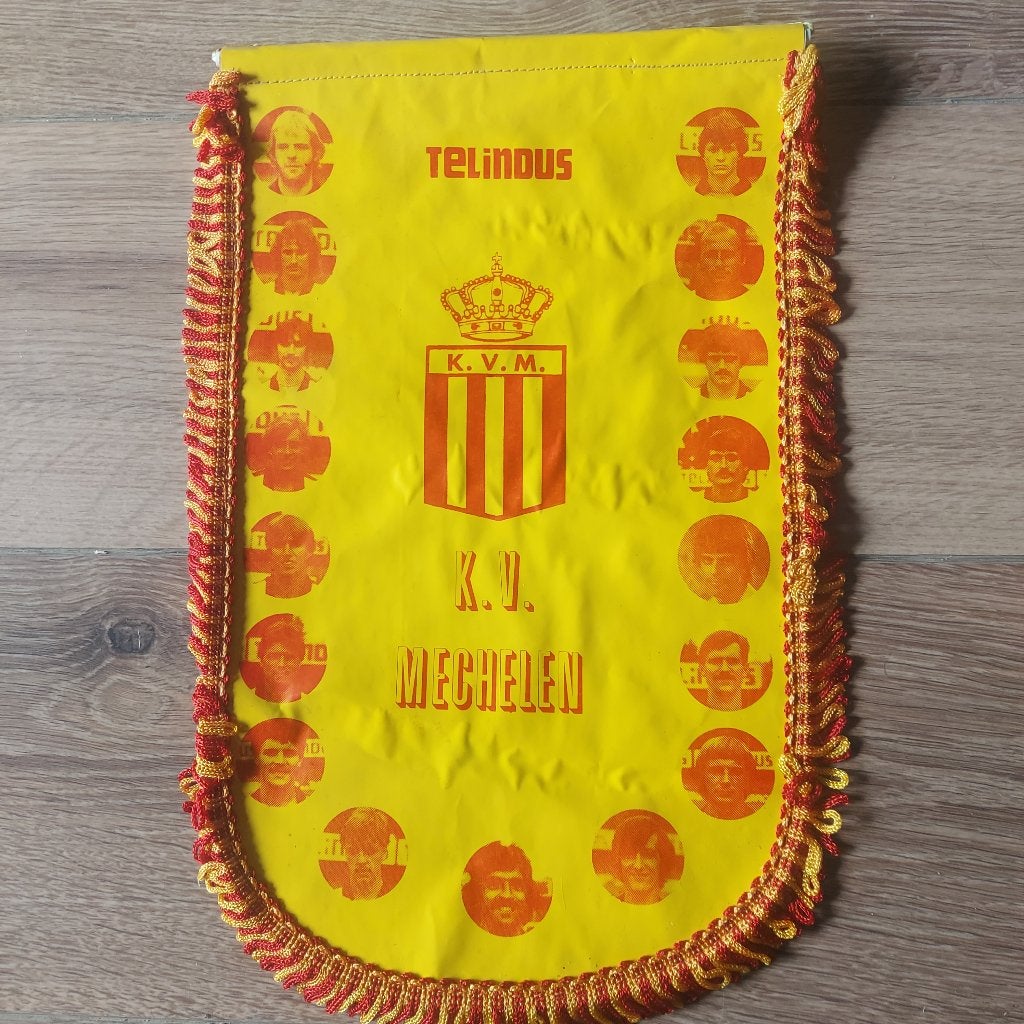 Vaandel kv mechelen, Verzamelen, Ophalen of Verzenden, Zo goed als nieuw