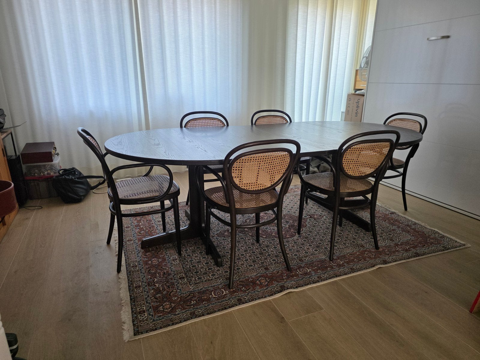 table extensible et 6 cheeses de la marsue design 'Thonet', Maison & Meubles, Enlèvement