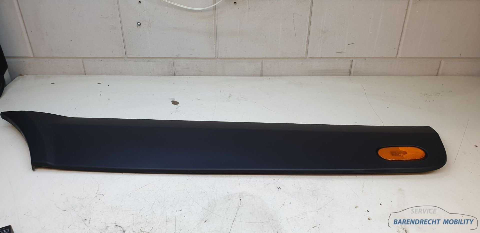 Moulure de pare-chocs arri re gauche Sprinter W906 906690340, Arrière, Mercedes-Benz AG, Mercedes-Benz, Utilisé