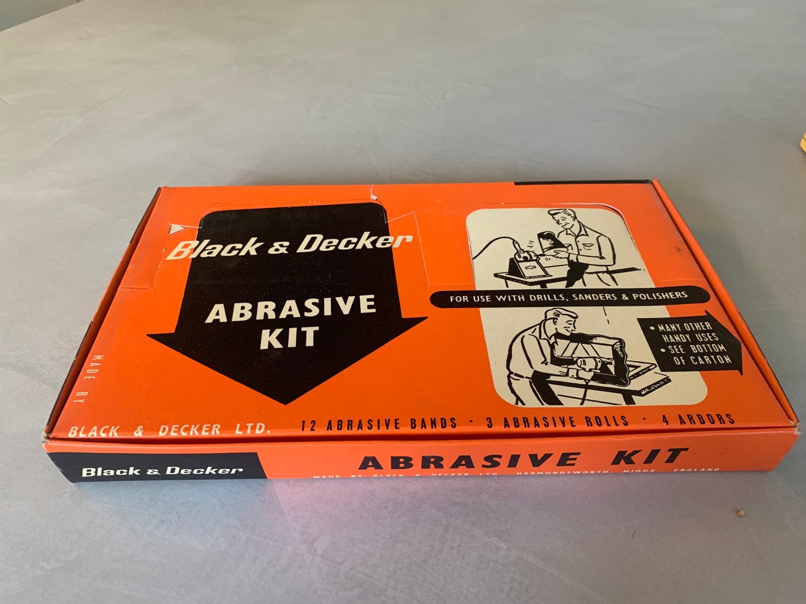 Set à poncer et polir Vintage Black & Decker boîte d'origine, Antiquités & Art, Antiquités | Outils & Instruments, Enlèvement ou Envoi