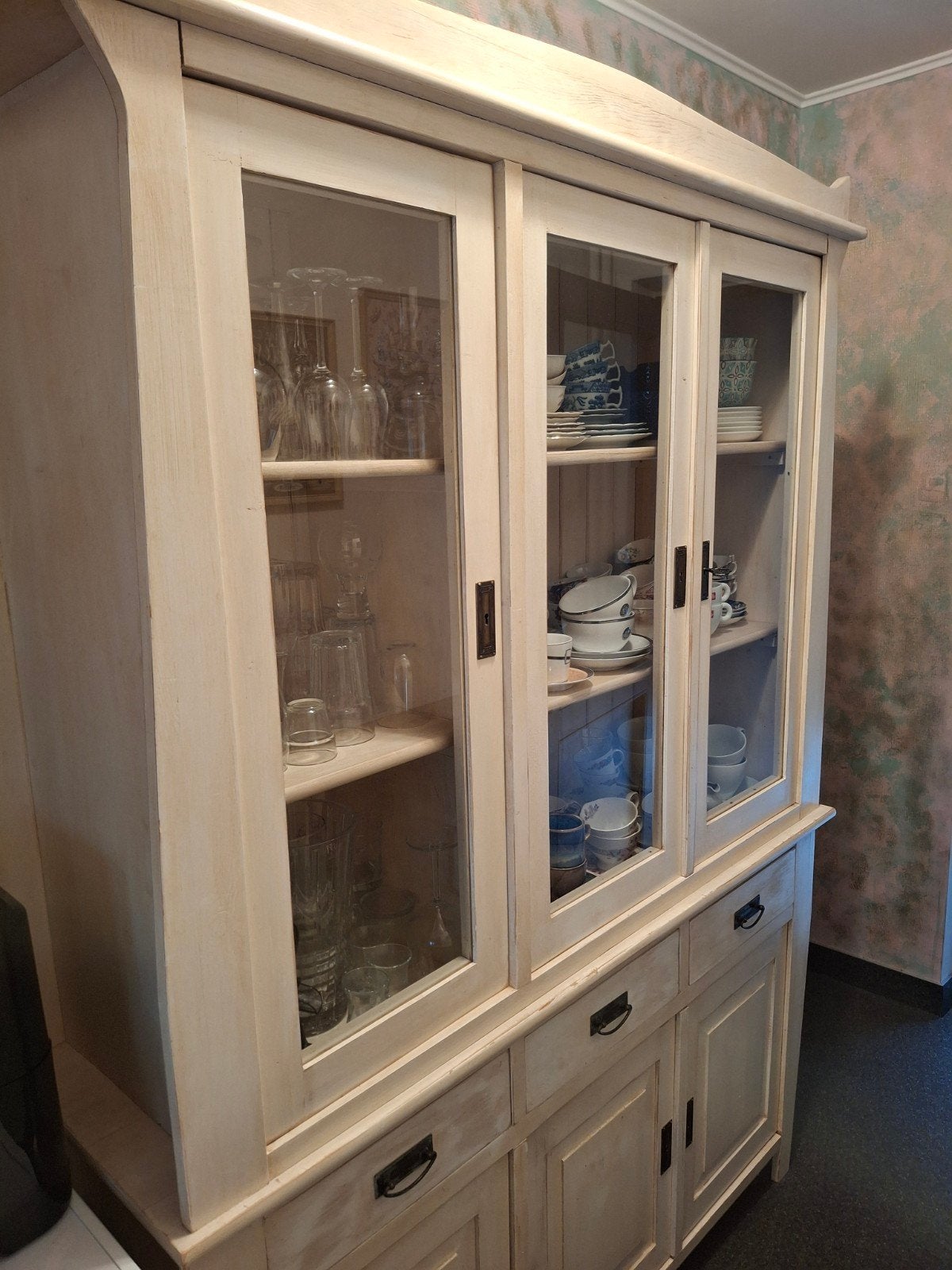 vitrine kast landelijke stijl, Huis en Inrichting, Ophalen, 200 cm of meer, 150 tot 200 cm, Met lade(s)