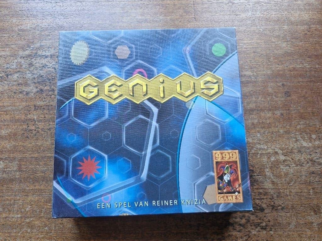 Genius, Een of twee spelers, Ophalen of Verzenden, Zo goed als nieuw, 999 games