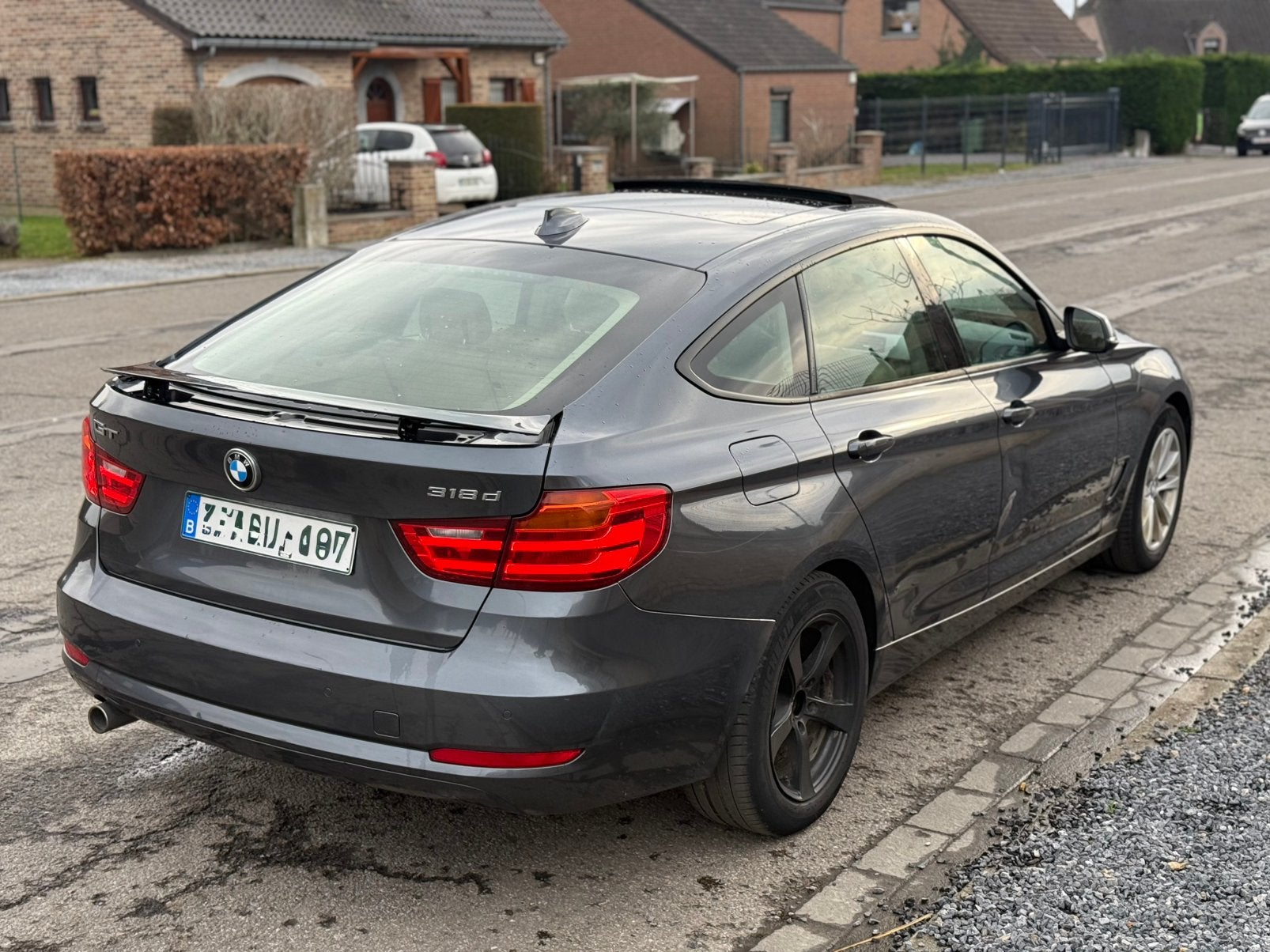 BMW 318D GT 2013 136 CH  0471 29 58 33, Autos, Achat, Entreprise, Toit panoramique, Diesel