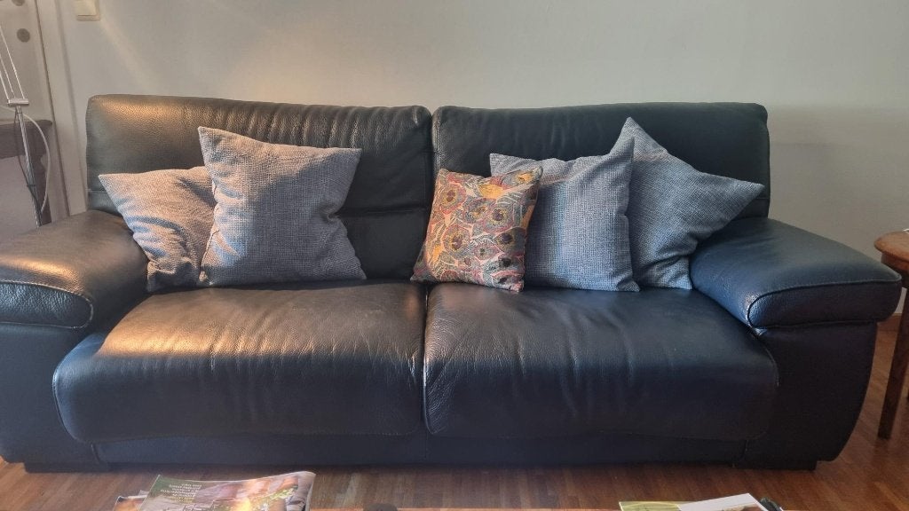 Donkerblauwe leren bank, Huis en Inrichting, Ophalen, Gebruikt, 100 tot 125 cm, 150 tot 200 cm