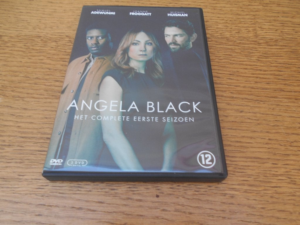 Angela Black - 2020, Engels, Nederlands, Ophalen of Verzenden, Zo goed als nieuw