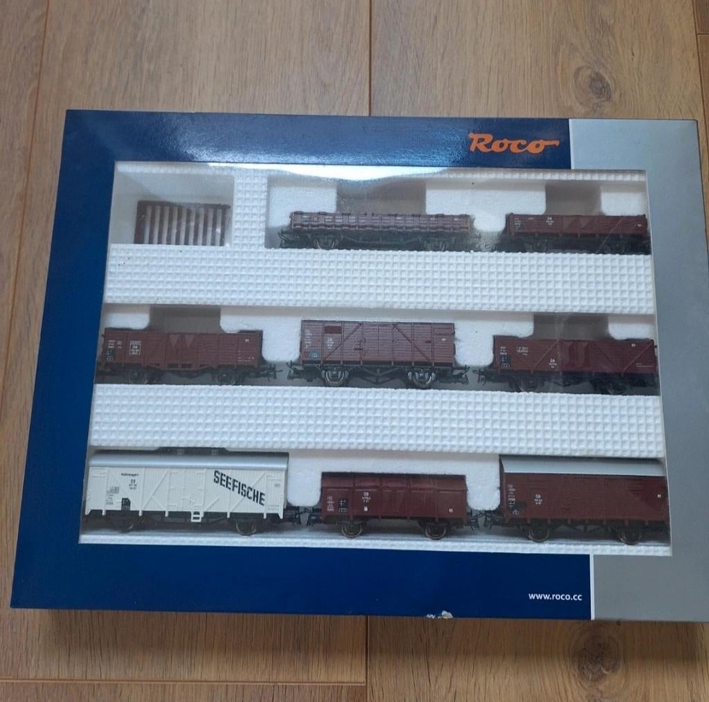 Roco 44002 H0 8-delige set DB met goederenwagens, Hobby en Vrije tijd, Modeltreinen | H0, Zo goed als nieuw, Wagon, Gelijkstroom