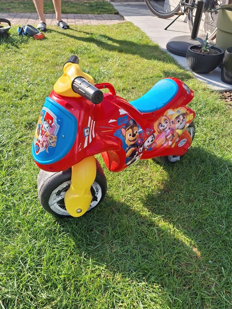 Loopbrommer paw patrol, Ophalen