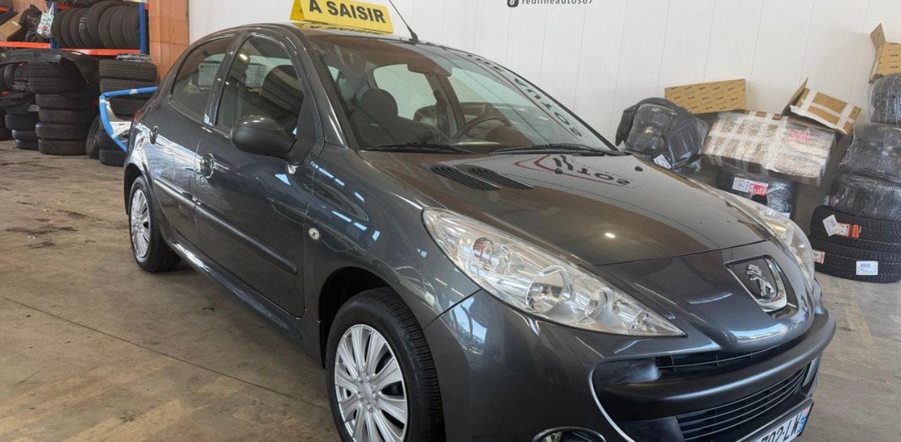 Peugeot 206 + 1.1 5 porte 2011, 206+, Achat, Boîte manuelle, Noir