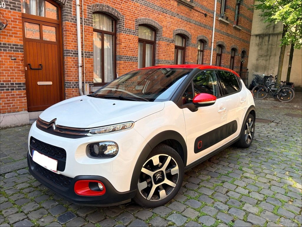 Citroen C3 1.2 Automaat 110 PK Airco Carplay Camera Dashcam, Stof, 1199 cc, 110 g/km, Wit