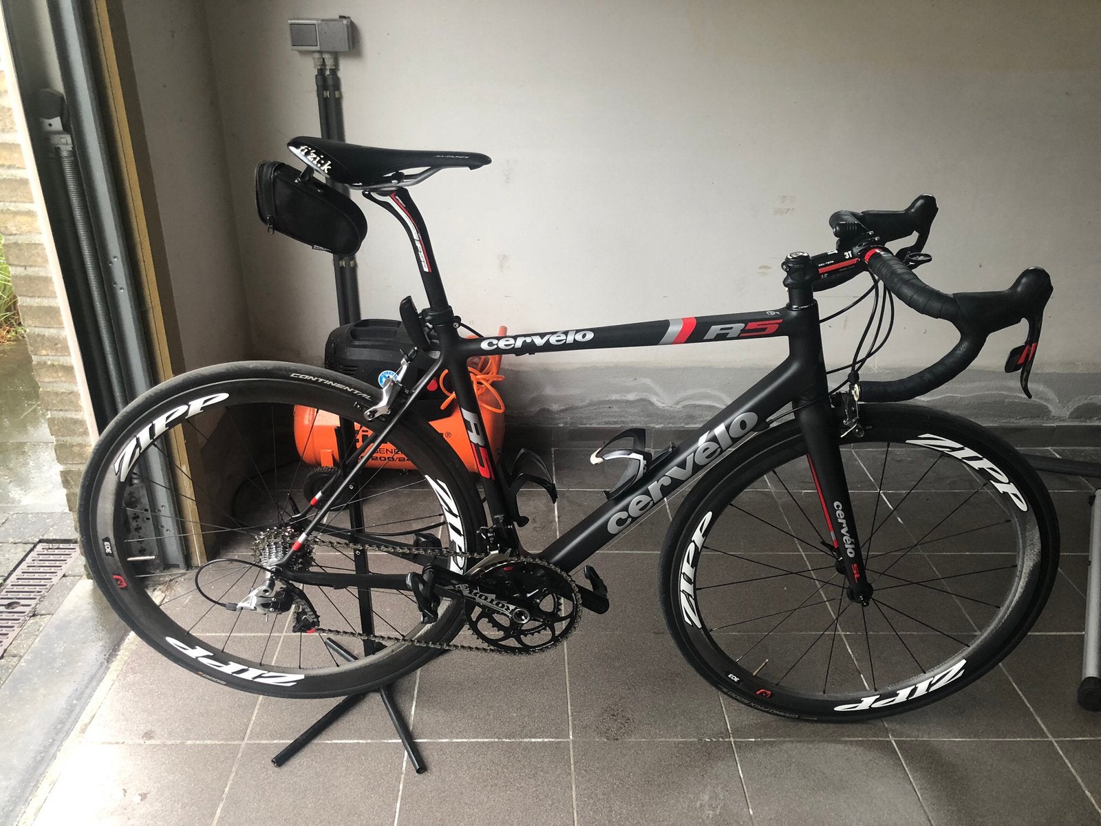 Cervelo r5 maat 56, Vélos & Vélomoteurs, Enlèvement, Comme neuf