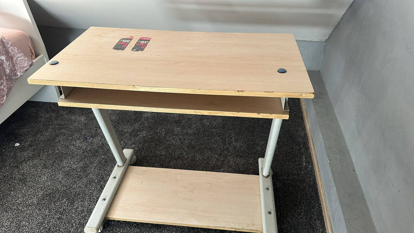 Bureau, Informatique & Logiciels, Enlèvement, Comme neuf