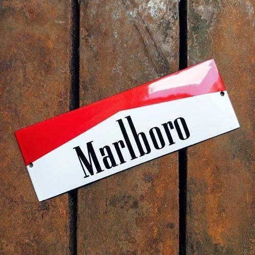 Emaille Schild MARLBORO Red Reclamebord Tabak Vintage Plaat, Enlèvement ou Envoi, Utilisé, Panneau publicitaire