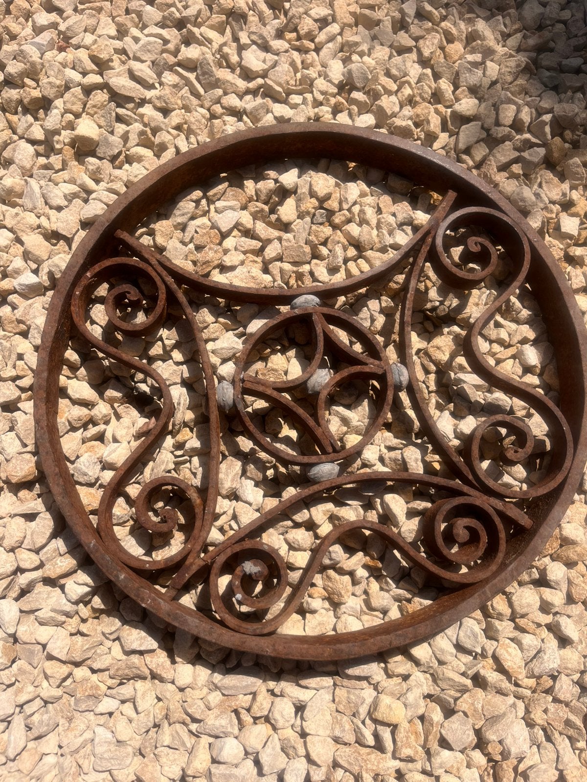 Rond gietijzeren ornament - 40cm doorsnede, Antiek en Kunst, Ophalen