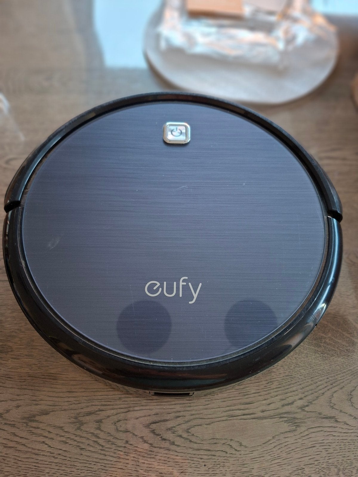 Eufy Robovac 11 met nieuwe batterij, Elektronische apparatuur, Overige merken, Gebruikt, Ophalen of Verzenden, 1600 tot 2000 watt