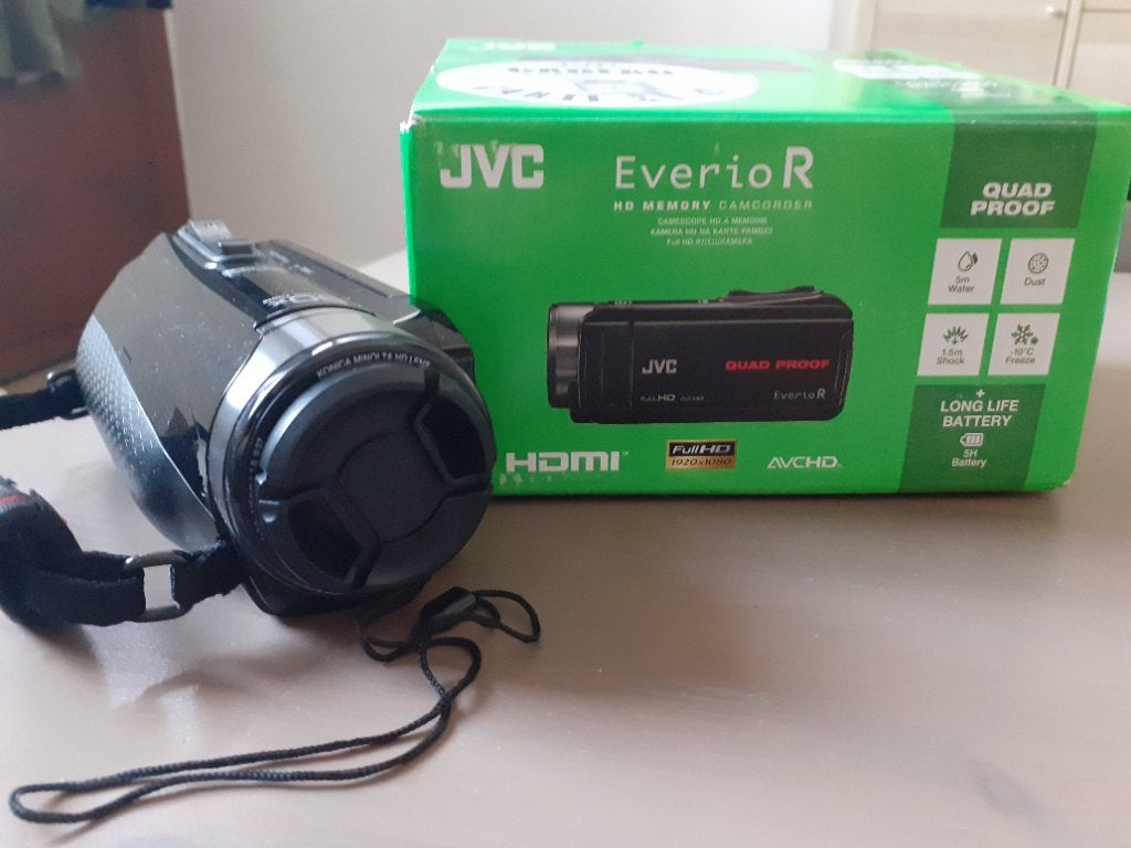 Caméscope Étanche JVC Everio R GZ-R435BE, TV, Hi-fi & Vidéo, Caméscopes numériques, Carte mémoire, Full HD, Enlèvement ou Envoi
