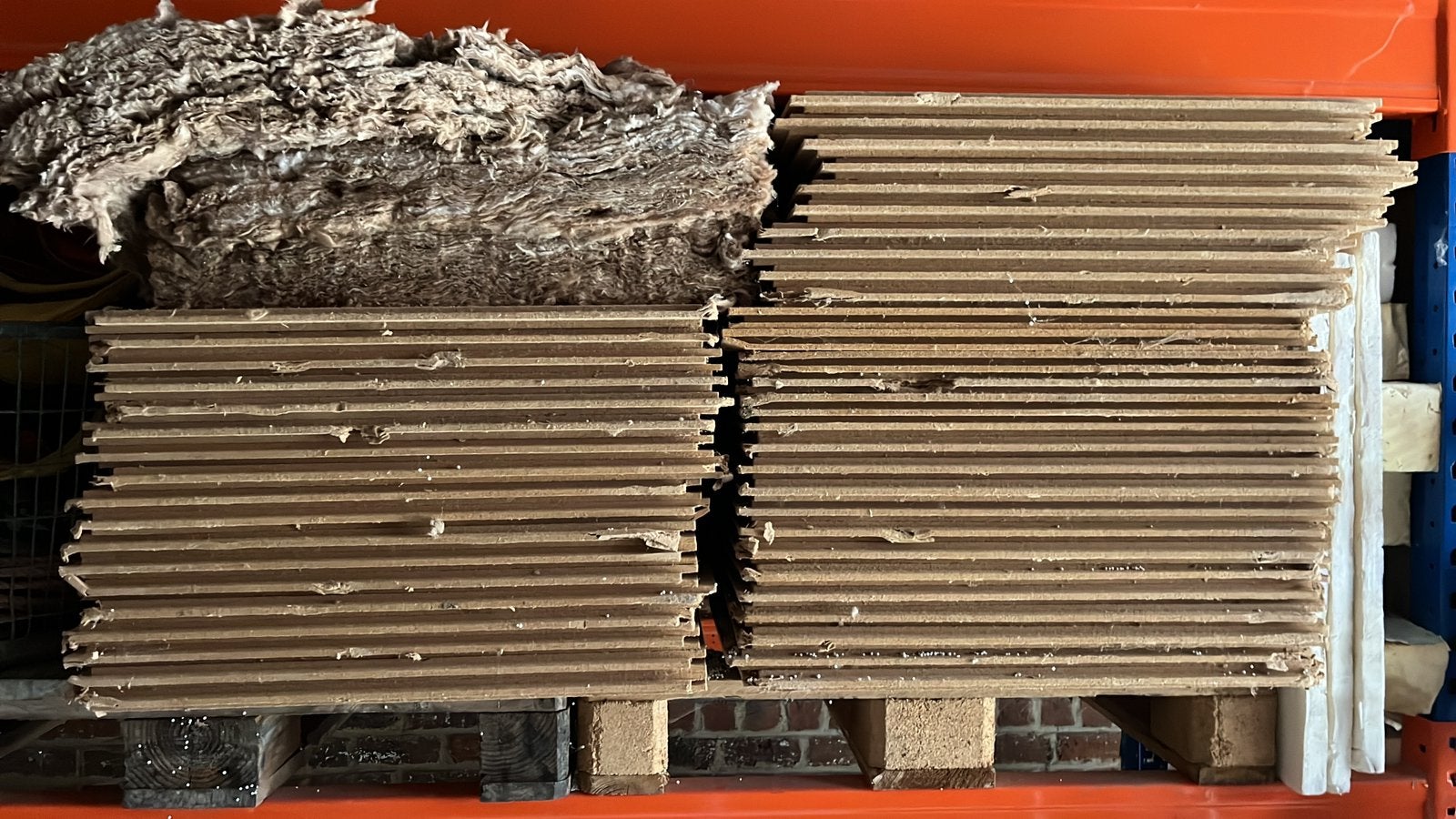 PAVANATUR TG 1350X600X20mm pavatex, Doe-het-zelf en Bouw, Ophalen, Zo goed als nieuw