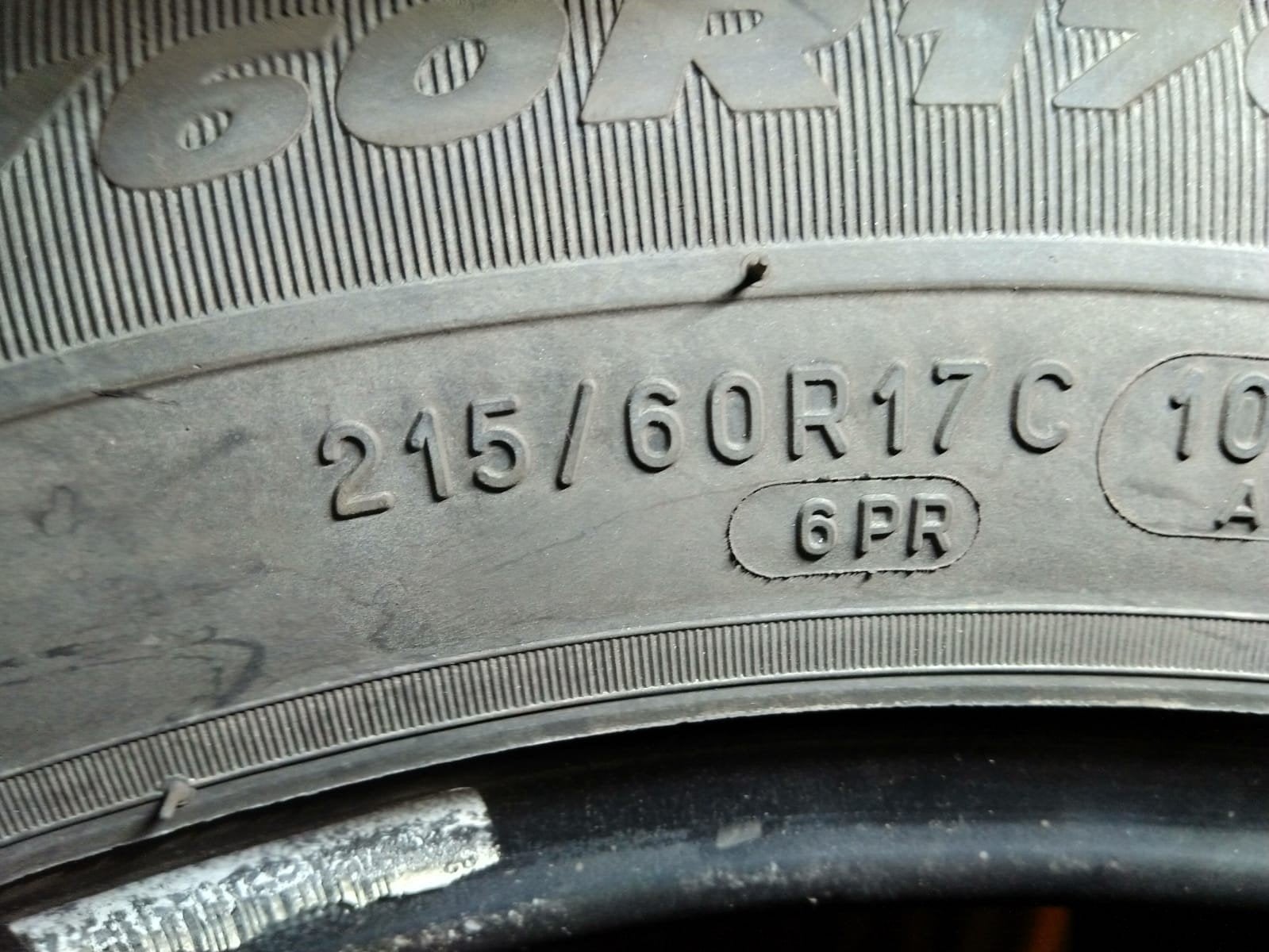 2 Michelin 215/60 17C - 215 60 17C, Auto-onderdelen, Banden en Velgen, Ophalen of Verzenden
