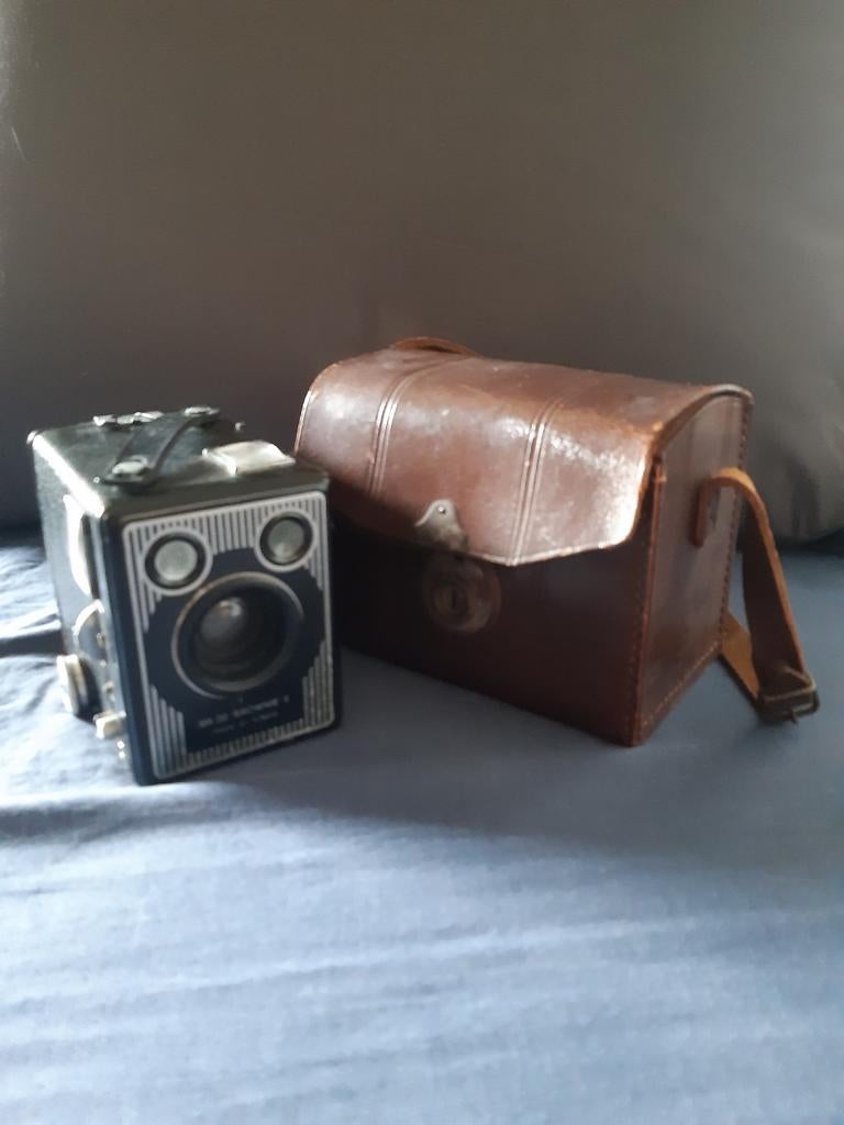 Vintage fotocamera Kodak Brownie Six-20 Model E, Audio, Tv en Foto, Fotocamera's Analoog, Kodak, Ophalen