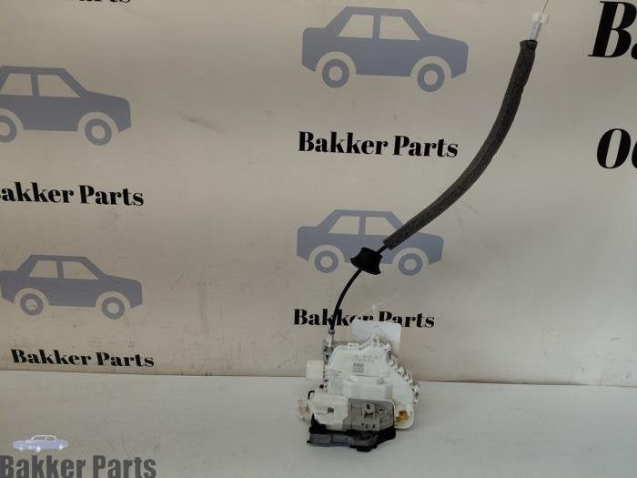 Deurslot Mechaniek 4Deurs links-voor van een Audi Q5, Gebruikt, -, -, Audi