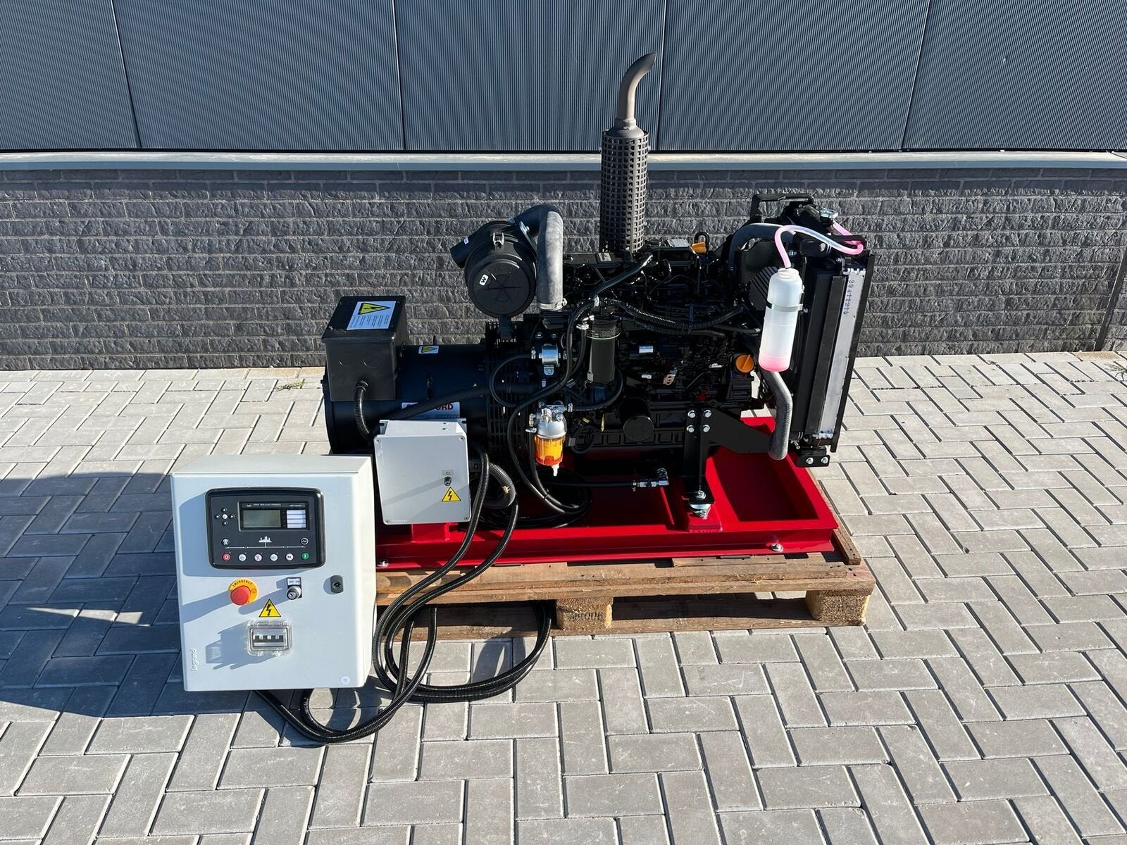 Stamford CGM V18 diesel generator