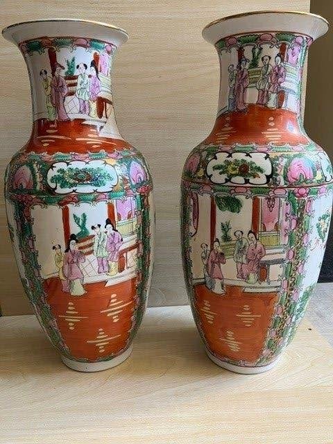 Set Chinese porseleinen vazen – famille rose – 38 cm, Antiek en Kunst, Ophalen of Verzenden