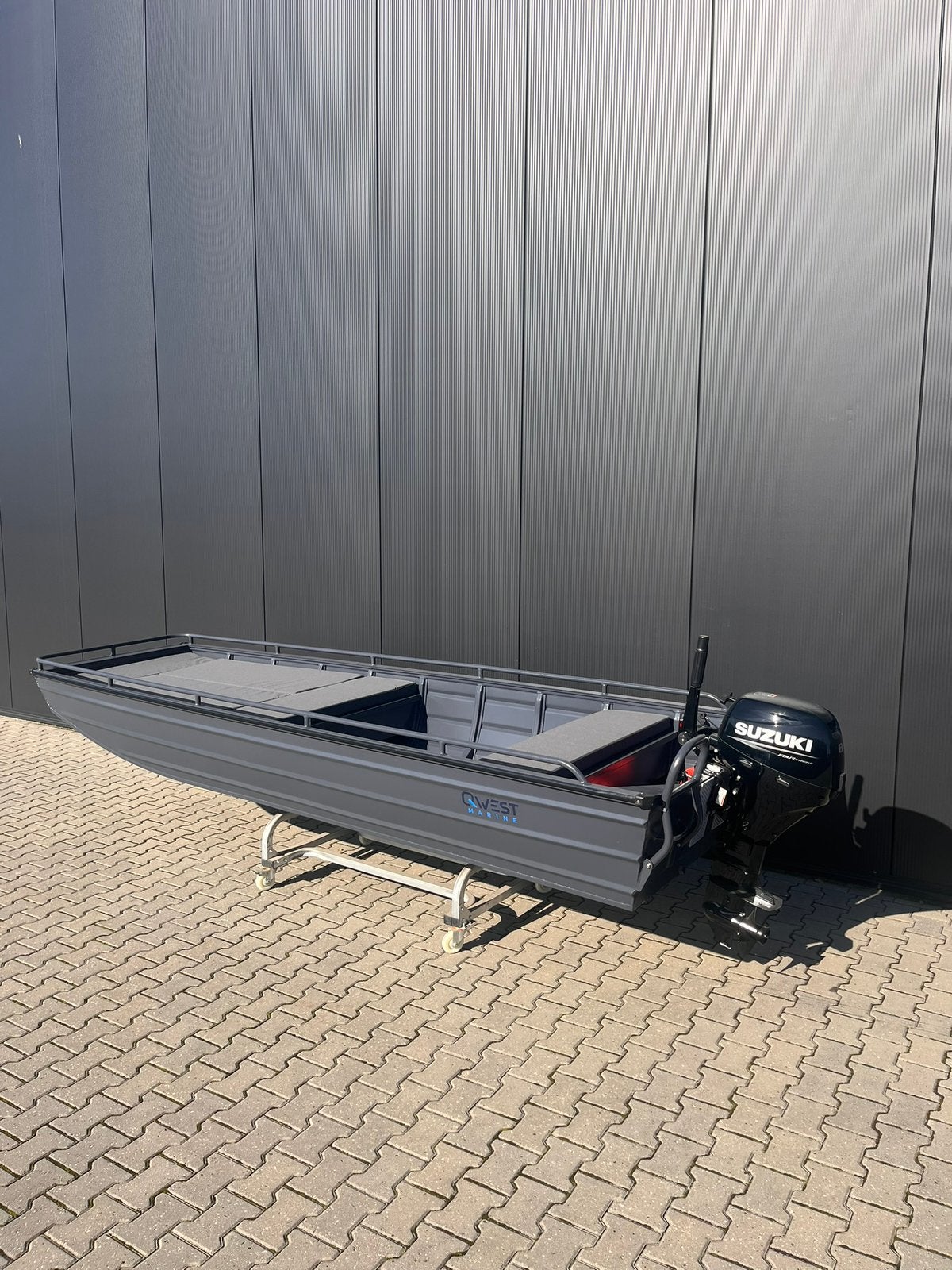 MOET NU WEG Aluminium platbodem + 8 pk Suzuki Nieuw, Sports nautiques & Bateaux, Sports Nautiques & Bateaux Autre, Enlèvement