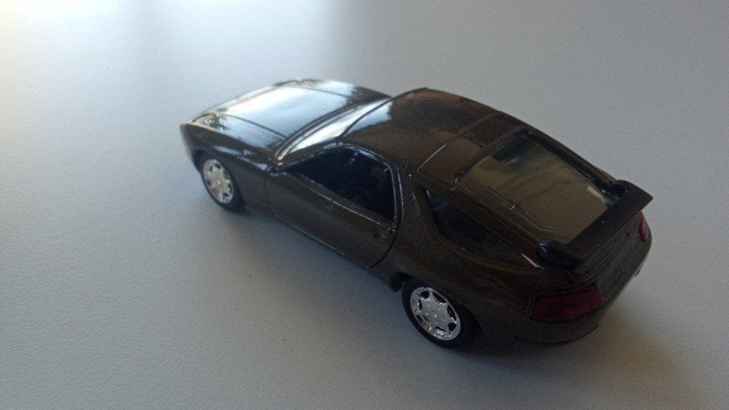 Porsche 928 GT miniature Solido 1/43 -  (1989) Marron, Enlèvement ou Envoi, Comme neuf, Voiture, Solido